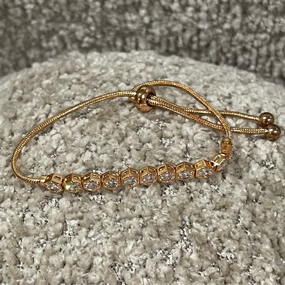 Adornia Jewelry - Elegant Gold Bracelet with Clear Accents